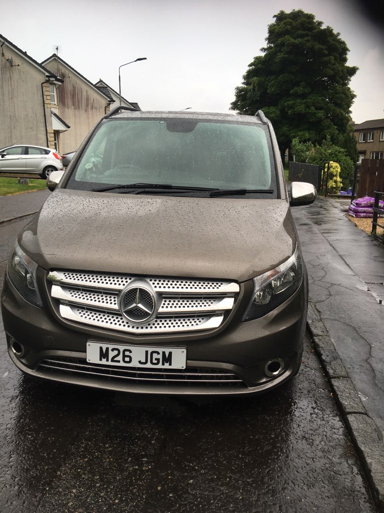 Mercedes V-Class taxi, front view